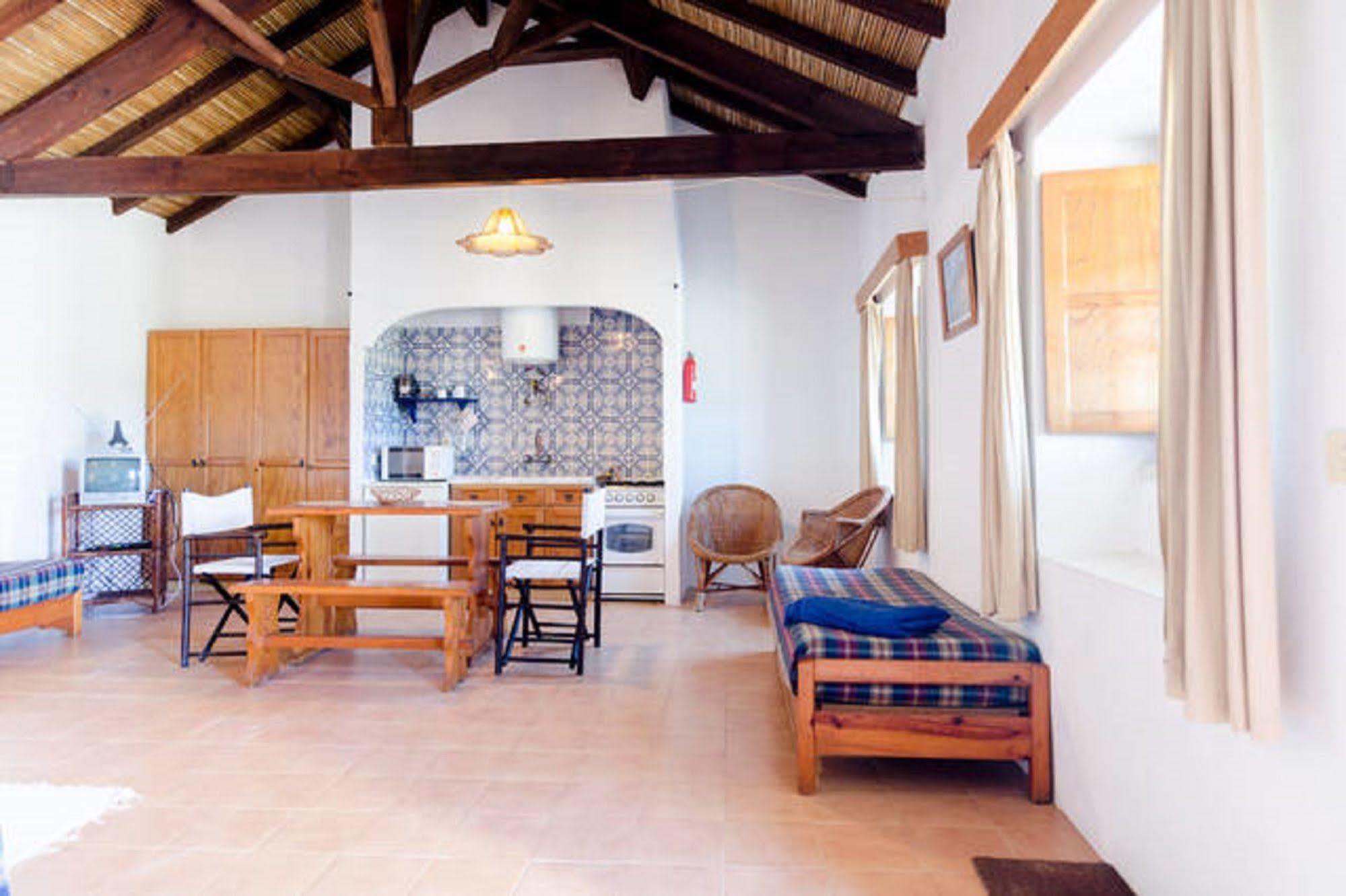 Quinta Do Lagar - By Portugalferias Guest House Albufeira Exterior photo